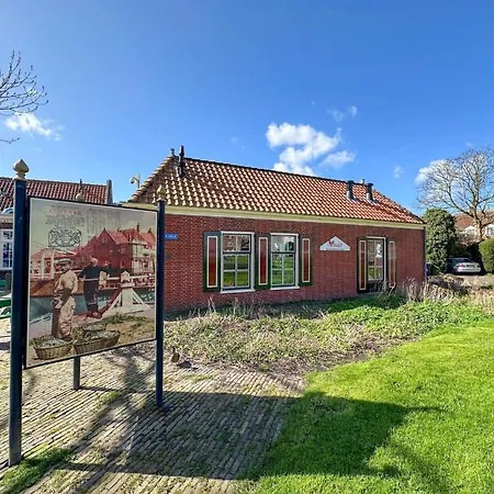Grote Weeshuis Casa de Férias